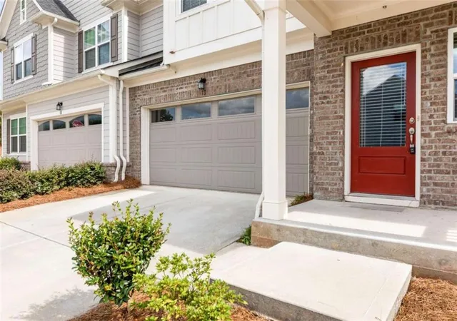 Photo 2 of Townhouse for sale at 13 Millican Dr, Peachtree City, GA 30269 | MLS# 7833907 | Listing updated on 2026-09-08