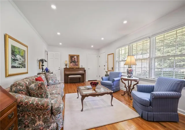 Photo 3 of Single family home for sale at 479 Banks St Sw, Marietta, GA 30064 | MLS# 7841537 | Listing updated on 2026-10-05