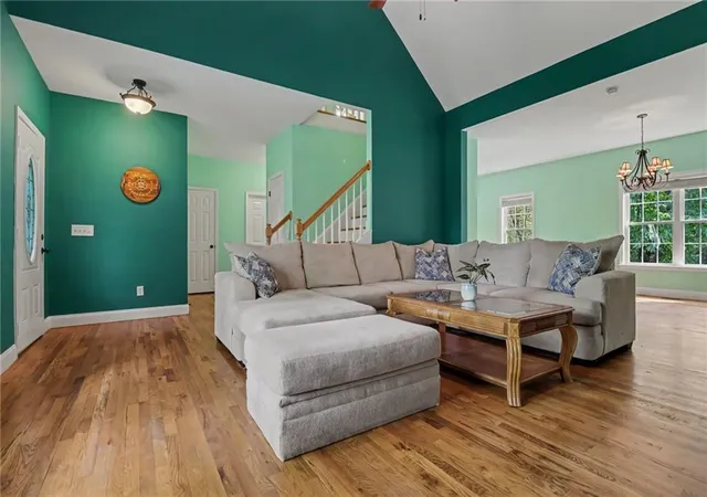 Photo 4 of Single family home for sale at 4005 Fraser Cir, Gainesville, GA 30506 | MLS# 7832512 | Listing updated on 2026-09-13