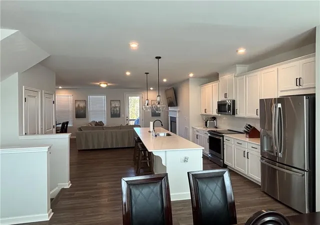 Photo 3 of Townhouse for sale at 1399 Creekside Cir NW, Atlanta, GA 30318 | MLS# 7853305 | Listing updated on 2026-10-20