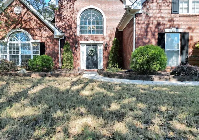 Photo 3 of Single family home for sale at 1307 Regatta Way, Mcdonough, GA 30252 | MLS# 7830506 | Listing updated on 2026-09-02