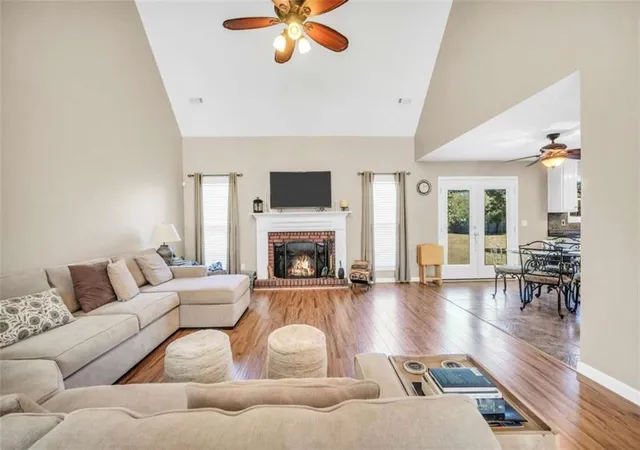 Photo 4 of Single family home for sale at 1307 Regatta Way, Mcdonough, GA 30252 | MLS# 7830506 | Listing updated on 2026-09-02
