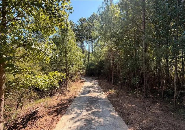 Photo 3 of Single family home for sale at 2601 Gees Ml Rd Ne, Conyers, GA 30013 | MLS# 7835155 | Listing updated on 2026-09-16