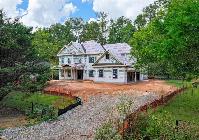 Photo 3 of Single family home for sale at 12220 Spring Pl Ln, Alpharetta, GA 30004 | MLS# 7715304 | Listing updated on 2026-09-23