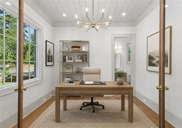 Photo 3 of Single family home for sale at 140 Lake Ests Dr, Roswell, GA 30075 | MLS# 7831639 | Listing updated on 2026-09-18