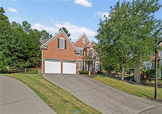 Photo 3 of Sale Pending at 3524 Bonaire Blf, Marietta, GA 30066 | MLS# 7833591 | Listing updated on 2026-10-12
