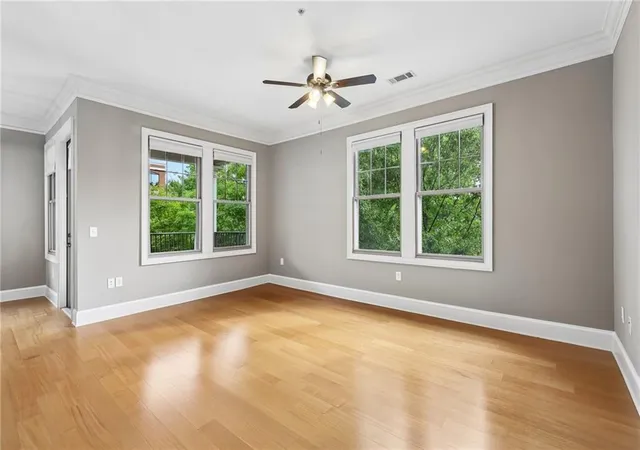 Listing Photo 1 - Condo for sale in building located at 3621 Vinings Slope Se, Vinings, GA 30339 - Unit #3510