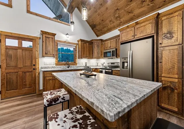 Photo 3 of Single family home for sale at 235 W Conasauga Crk, Ellijay, GA 30540 | MLS# 7831623 | Listing updated on 2026-09-03