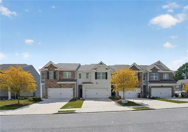 Photo 2 of Townhouse for sale at 2133 Blue Monarch Dr, Buford, GA 30519 | MLS# 7832607 | Listing updated on 2026-09-17