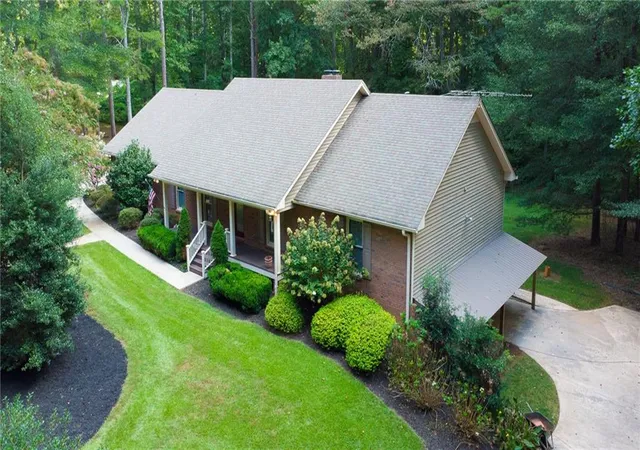 Photo 2 of Sale Pending at 111 Henderson Lake Dr, Canton, GA 30115 | MLS# 7830955 | Listing updated on 2026-10-01