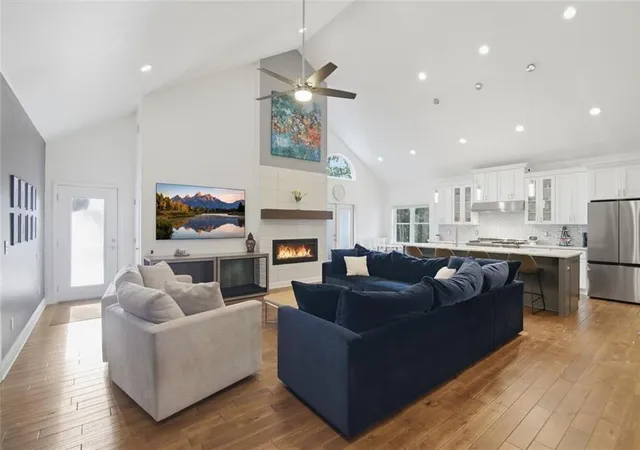 Photo 3 of Sale Pending at 5384 Harris Cir, Atlanta, GA 30338 | MLS# 7804036 | Listing updated on 2026-10-20