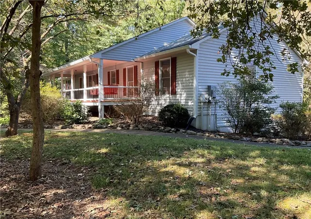 Photo 2 of Single family home for sale at 1169 Flds Mcghee Dr, Canton, GA 30114 | MLS# 7845334 | Listing updated on 2026-10-31