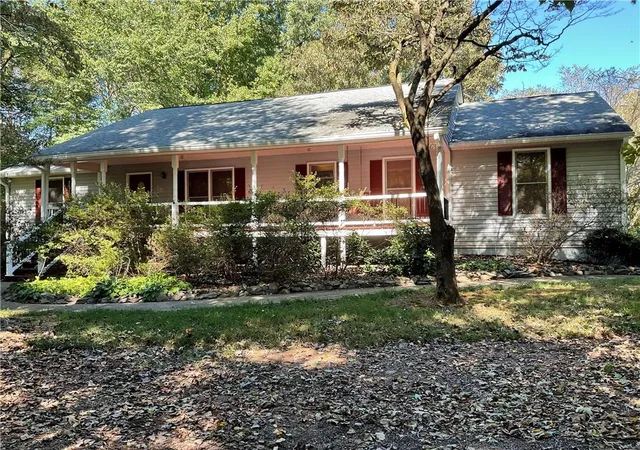 Photo 3 of Single family home for sale at 1169 Flds Mcghee Dr, Canton, GA 30114 | MLS# 7845334 | Listing updated on 2026-10-31