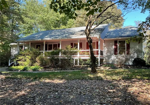 Photo 4 of Single family home for sale at 1169 Flds Mcghee Dr, Canton, GA 30114 | MLS# 7845334 | Listing updated on 2026-10-31