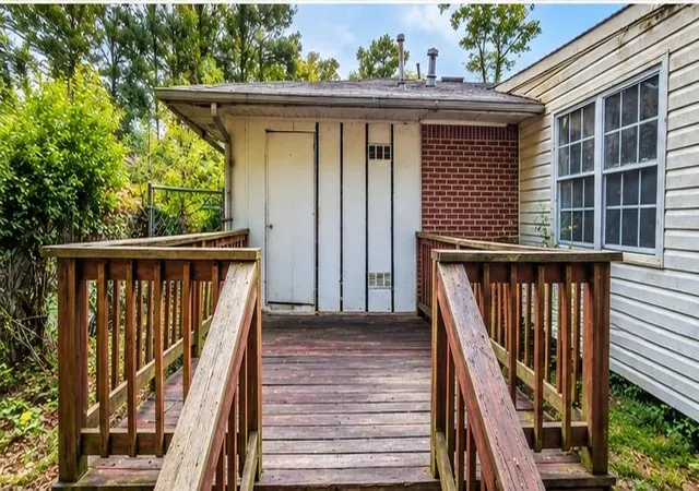 Photo 4 of Single family home for sale at 1961 W Starmount Way, Decatur, GA 30032 | MLS# 7860555 | Listing updated on 2026-10-29