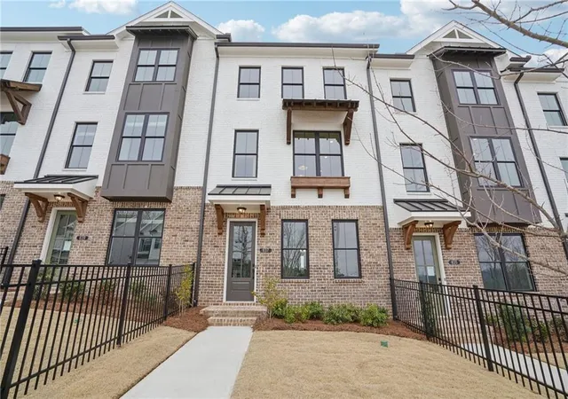 Photo 2 of Townhouse for sale at 651 Silva St #138, Cumming, GA 30040 | MLS# 7843740 | Listing updated on 2026-10-22