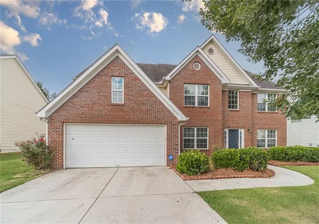 Photo 4 of Single family home for sale at 769 Roxholly Ln, Buford, GA 30518 | MLS# 7818304 | Listing updated on 2026-10-08