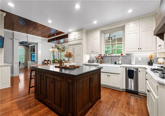 Photo 2 of Single family home for sale at 180 Ashborough Park, Fayetteville, GA 30215 | MLS# 7837459 | Listing updated on 2026-10-23