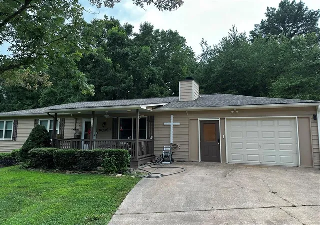 Photo 1 of Sale Pending at 3130 Mangum Dr, Cumming, GA 30041 | MLS# 7833582 | Listing updated on 2026-09-10