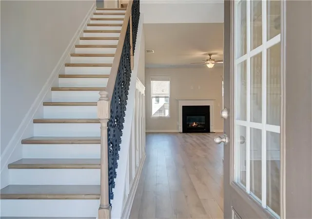 Photo 3 of Single family home for sale at 1013 Linford Dr, Locust Grove, GA 30248 | MLS# 7834131 | Listing updated on 2026-09-09
