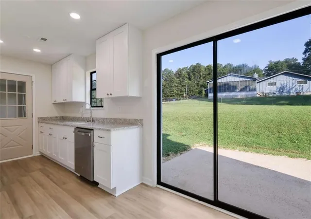 Photo 3 of Single family home for sale at 4068 Hunt Way, Rex, GA 30273 | MLS# 7840877 | Listing updated on 2026-09-21