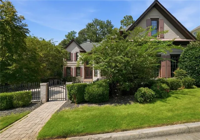 Photo 1 of Single family home for sale at 245 Steeple Point Dr, Roswell, GA 30076 | MLS# 7832249 | Listing updated on 2026-09-08