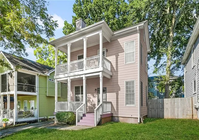 Photo 3 of Sale Pending at 731 Formwalt St Sw, Atlanta, GA 30315 | MLS# 7843757 | Listing updated on 2026-10-15