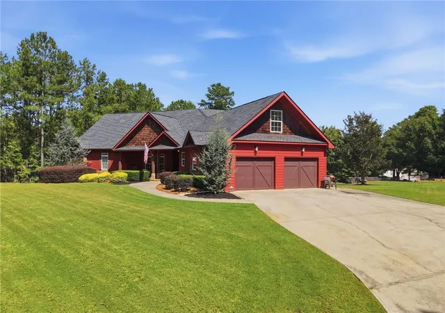 Photo 2 of Single family home for sale at 571 Mulberry Rd, Winder, GA 30680 | MLS# 7835513 | Listing updated on 2026-09-13