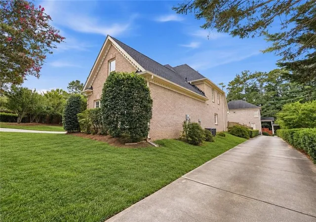 Photo 3 of Single family home for sale at 110 Kia Dr, Alpharetta, GA 30022 | MLS# 7834779 | Listing updated on 2026-10-08