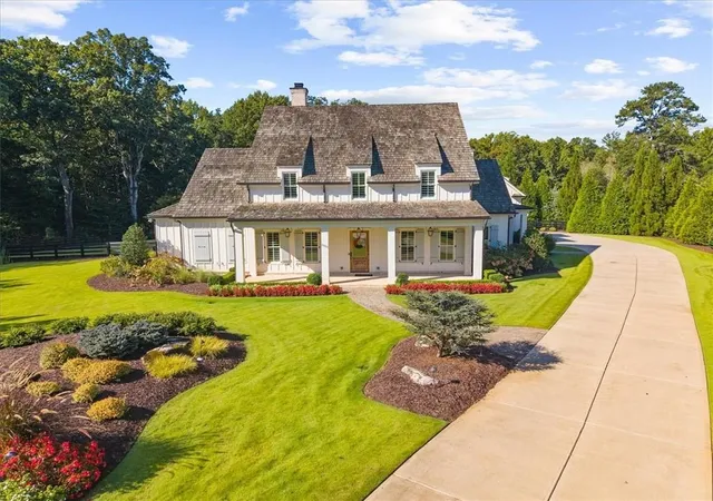 Photo 2 of Single family home for sale at 1023 Madison Hall Ln, Alpharetta, GA 30004 | MLS# 7836024 | Listing updated on 2026-09-11