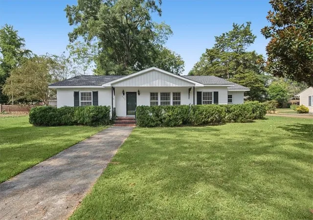 Photo 4 of Sale Pending at 117 Chestnut St, Cedartown, GA 30125 | MLS# 7839343 | Listing updated on 2026-09-20