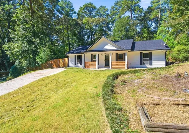 Photo 2 of Sale Pending at 657 Nelby Ct, Stone Mountain, GA 30083 | MLS# 7858291 | Listing updated on 2026-10-30