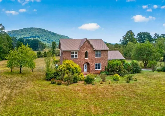 Photo 3 of Single family home for sale at 139 Mount Zion Rd, Rome, GA 30165 | MLS# 7844841 | Listing updated on 2026-10-02