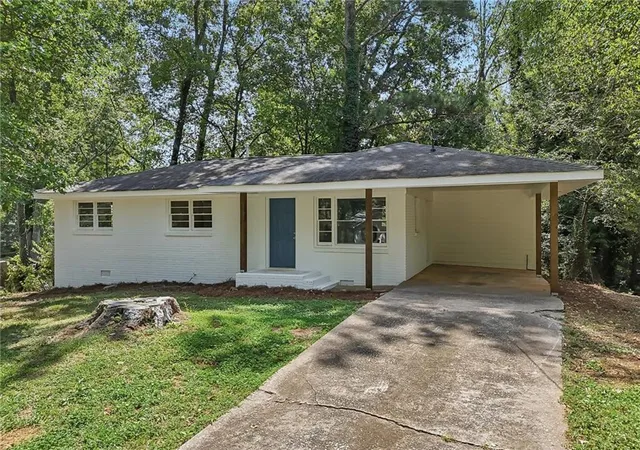 Photo 1 of Sale Pending at 1723 Louise Ln, Austell, GA 30106 | MLS# 7835278 | Listing updated on 2026-09-22
