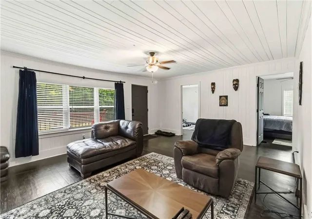 Photo 3 of Single family home for sale at 47 SE Hillcrest Dr, Austell, GA 30168 | MLS# 7855158 | Listing updated on 2026-10-20
