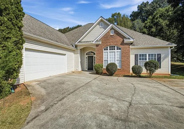 Photo 4 of Single family home for sale at 150 Stewart Holw Ln, Covington, GA 30016 | MLS# 7832923 | Listing updated on 2026-09-12