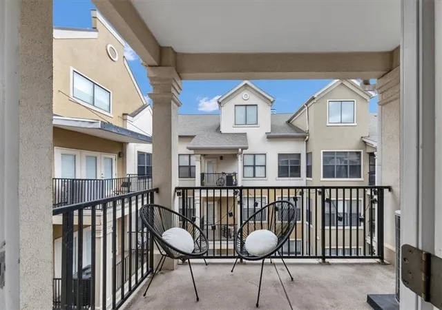 Photo 19 of Condo for sale at 799 Hammond Dr #406, Sandy Springs, GA 30328 | MLS# 7834330 | Listing updated on 2026-09-13
