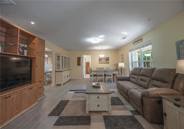 Photo 4 of Single family home for sale at 207 Dogwood Dr, Epworth, GA 30541 | MLS# 7836043 | Listing updated on 2026-09-11