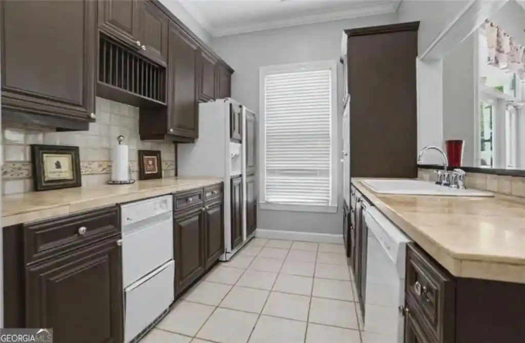 Listing Photo 38 - Condo for sale in 1031 Whitshire Wy located at 1031 Whitshire Wy, Alpharetta, GA 30004 - Unit #1031