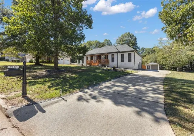 Photo 2 of Single family home for sale at 7727 Hartford Ct, Jonesboro, GA 30236 | MLS# 7856912 | Listing updated on 2026-10-21