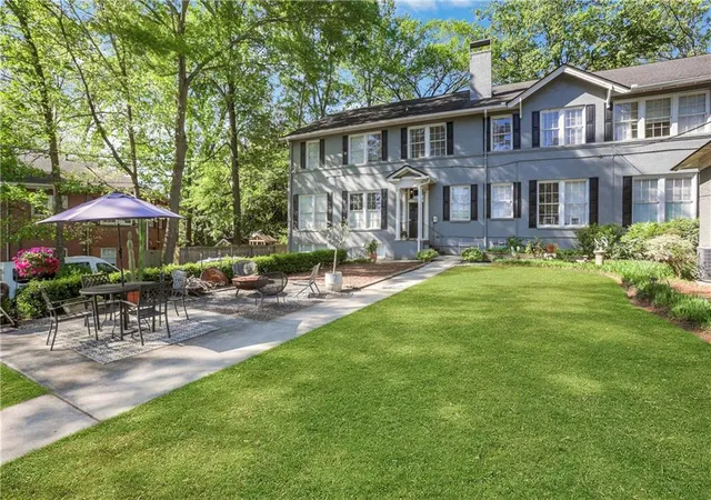 Listing Photo 2 - Condo for sale in building located at 1350 N Morningside Dr Ne, Atlanta, GA 30306 - Unit #13