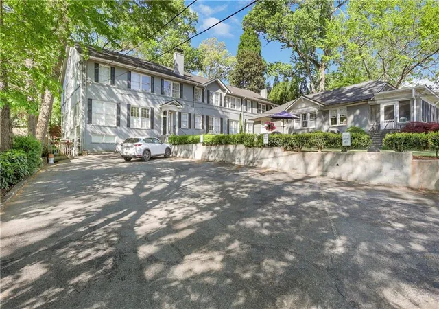Photo 21 of Condo for sale at 1350 N Morningside Dr Ne #13, Atlanta, GA 30306 | MLS# 7834936 | Listing updated on 2026-09-11