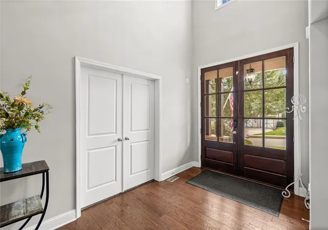 Photo 4 of Single family home for sale at 4835 Magnolia Springs Dr, Cumming, GA 30040 | MLS# 7828319 | Listing updated on 2026-09-17