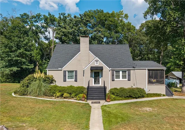 Photo 1 of Single family home for sale at 139 Myrtle St, Toccoa, GA 30577 | MLS# 7823911 | Listing updated on 2026-09-11