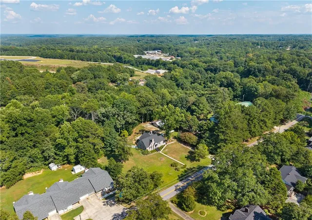 Photo 58 of Single family home for sale at 139 Myrtle St, Toccoa, GA 30577 | MLS# 7823911 | Listing updated on 2026-09-11