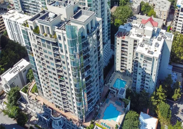 Photo 3 of Condo for sale at 222 12th Street NE #701, Atlanta, GA 30309 | MLS# 7835027 | Listing updated on 2026-09-12