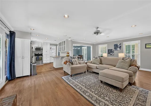 Photo 3 of Single family home for sale at 2381 Bradcliff Ct Ne, Atlanta, GA 30345 | MLS# 7840093 | Listing updated on 2026-10-12