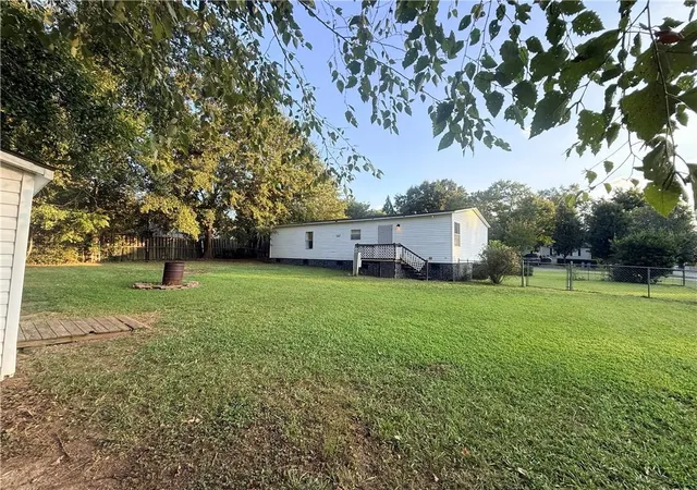 Photo 1 of Single family home for sale at 84 Skyland Dr, Locust Grove, GA 30248 | MLS# 7827054 | Listing updated on 2026-09-02