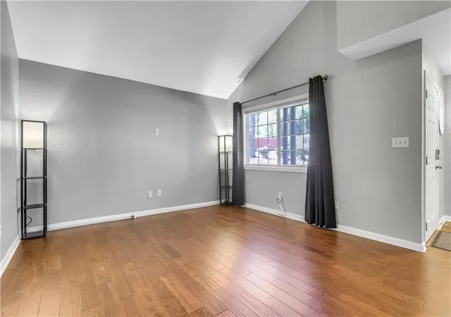 Listing Photo 4 - Condo for sale in building located at 1468 Briarwood Rd Ne, Atlanta, GA 30319 - Unit #2006