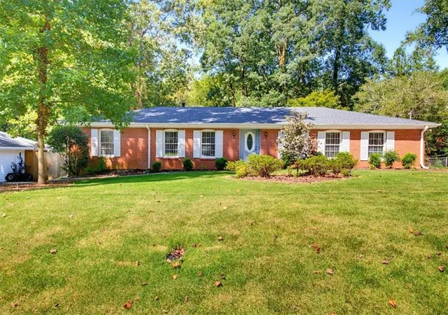 Single family home for sale at 851 Valleymeade Dr SE, Marietta, GA 30067 | MLS# 7835074